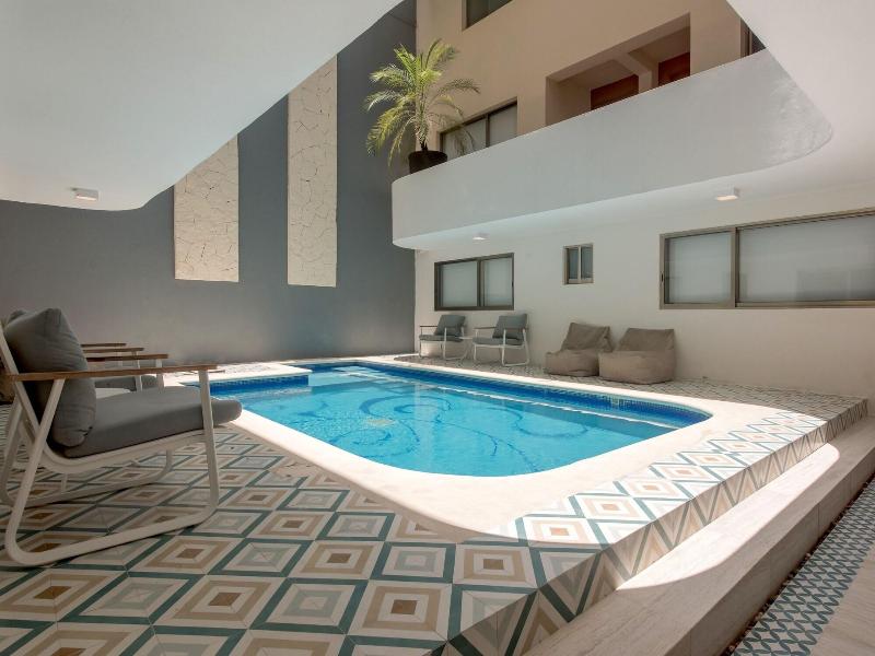 Ocean Plaza By Zamã¡ Homes image