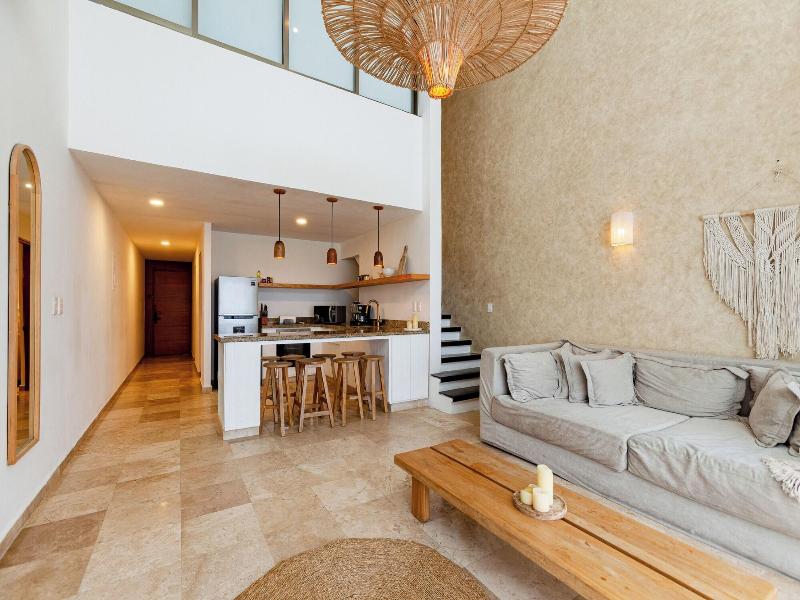 Ocean Plaza By Zamã¡ Homes image
