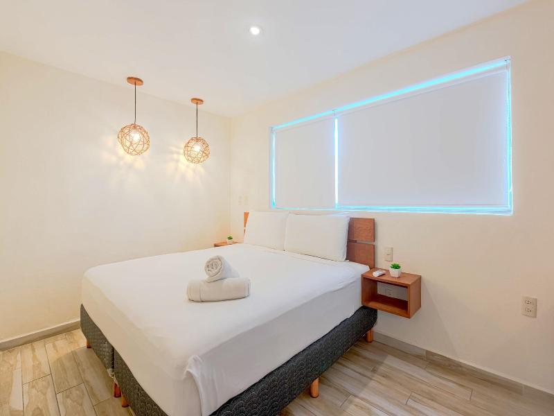 Ocean Plaza By Zamã¡ Homes image