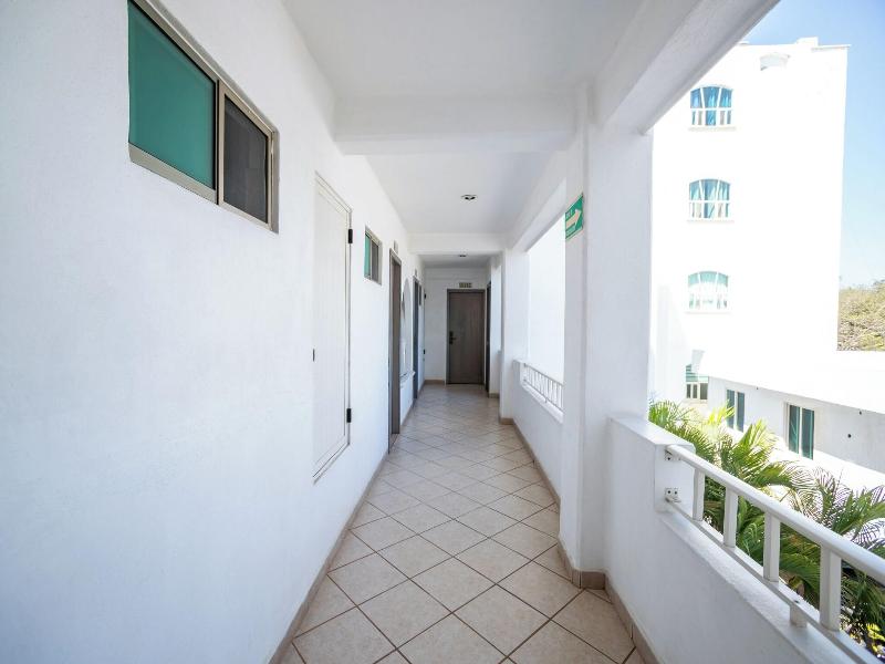 Torreblanca Beach Hotel And Suites Guayabitos