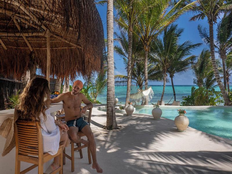 Mantaray Tulum image