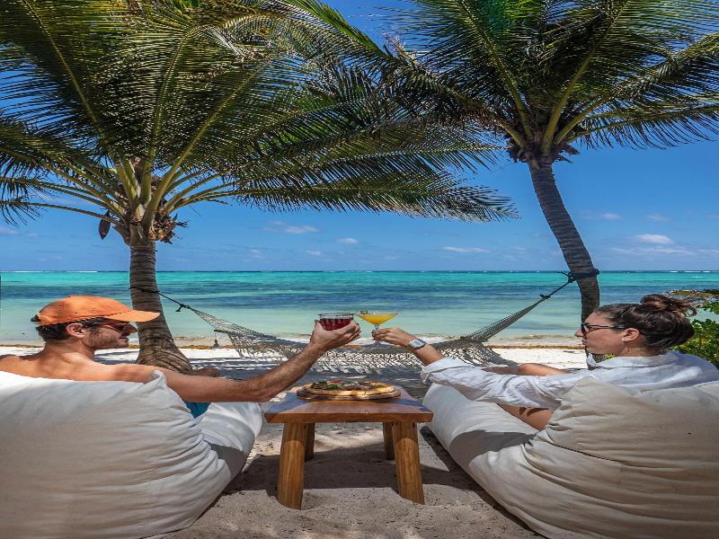 Mantaray Tulum image