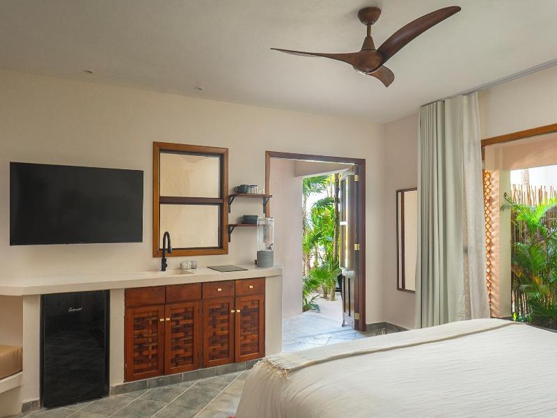 Mantaray Tulum image