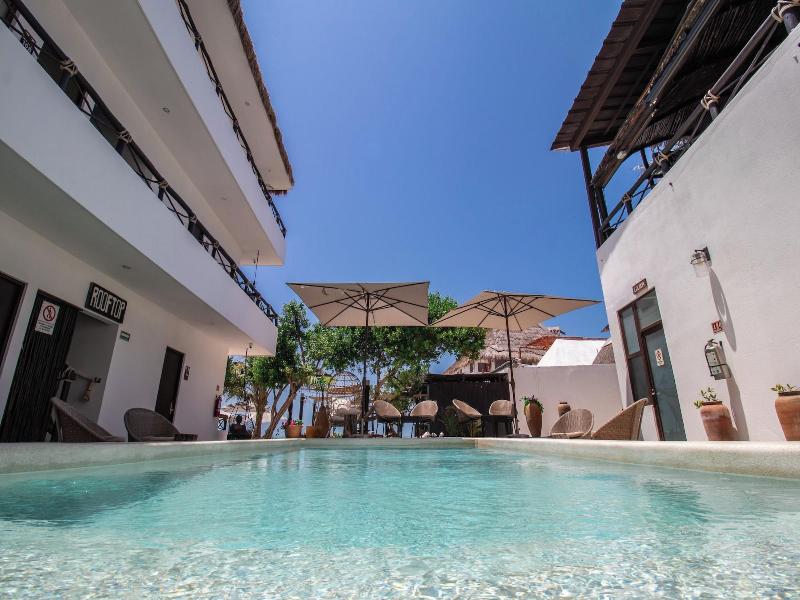 Hau Holbox Beach Front — general view