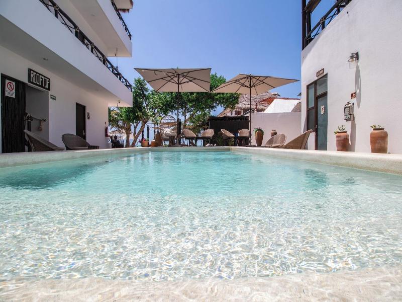 Hau Holbox Beach Front — general view