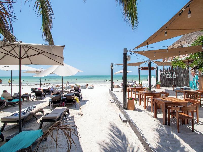 Hau Holbox Beach Front