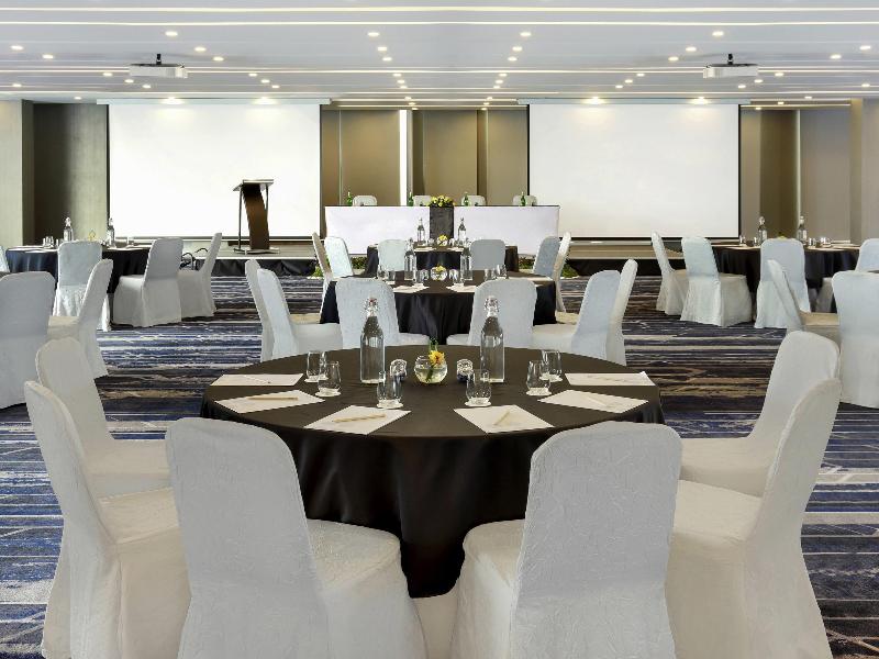 Novotel Jakarta Cikini Hotel image