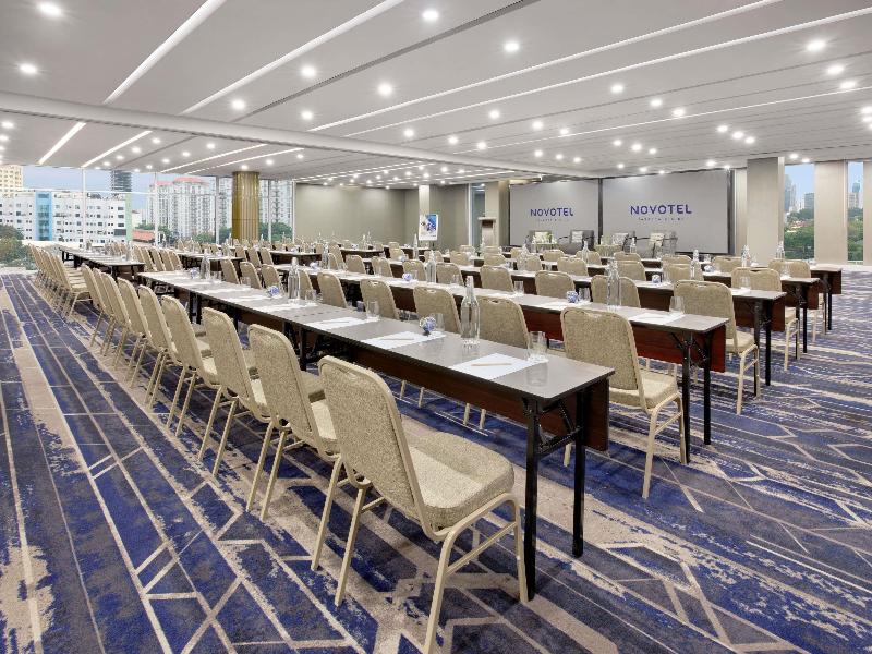 Novotel Jakarta Cikini Hotel image