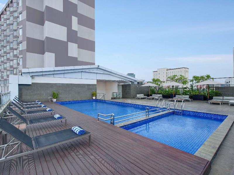 Novotel Jakarta Cikini Hotel image