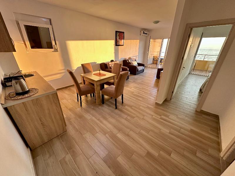 Saray Hotel image