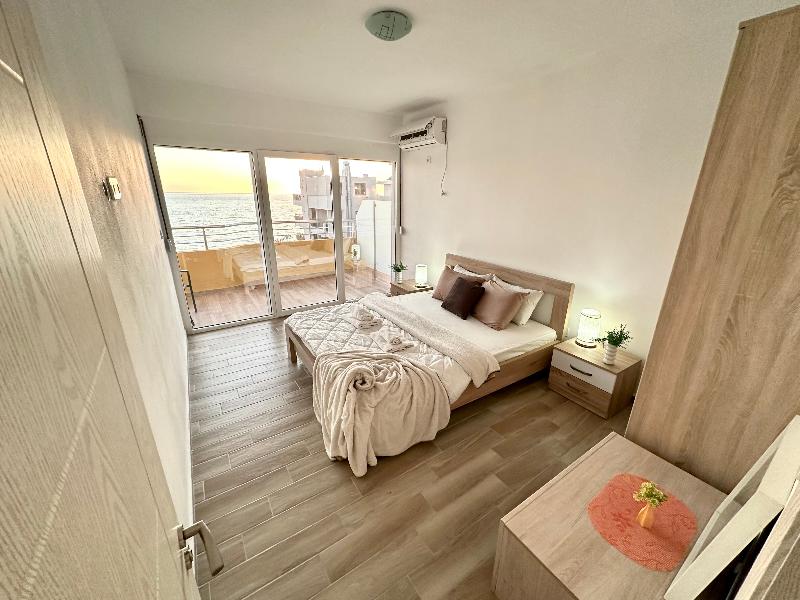 Saray Hotel image