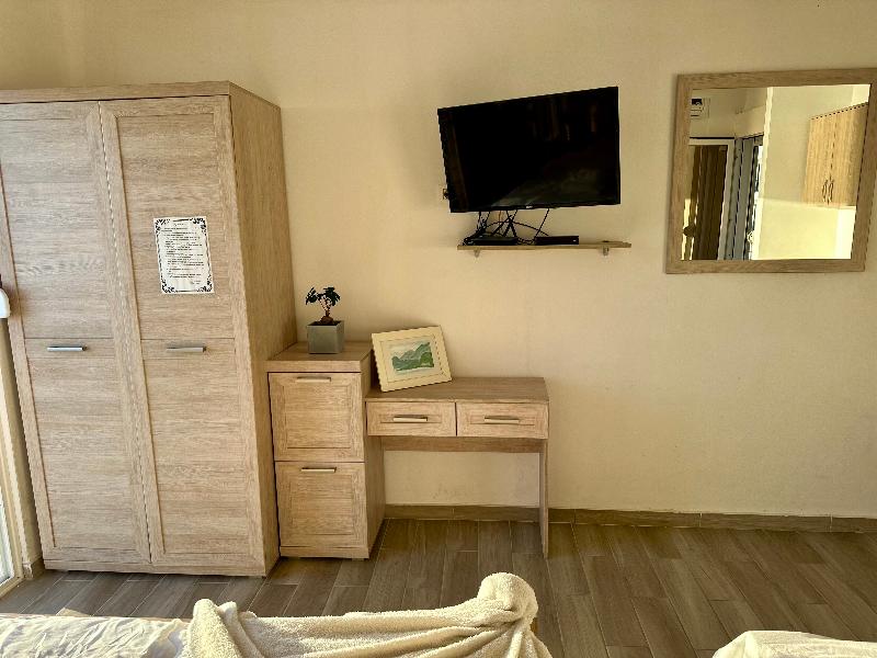 Saray Hotel image
