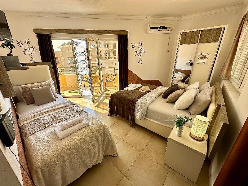 Saray Hotel image