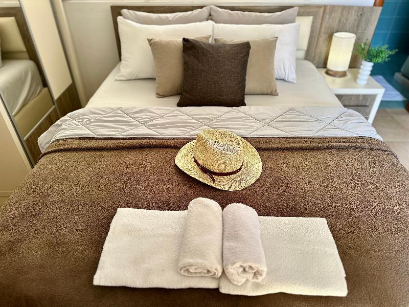 Saray Hotel image