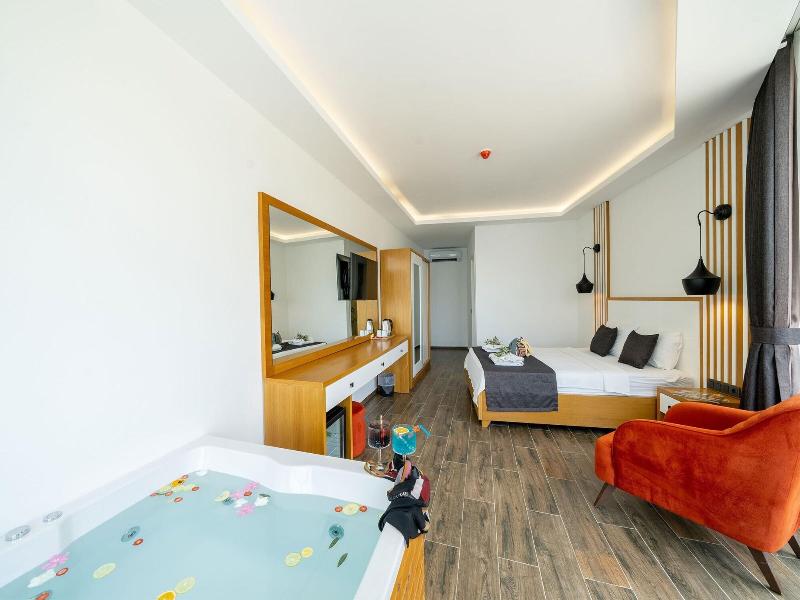 Kalkan Beach Park Hotel image