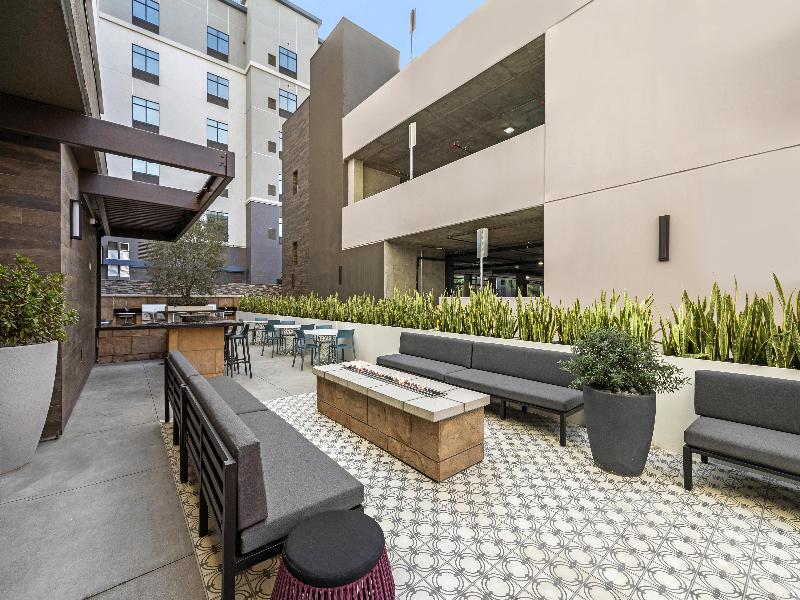 Home2 Suites By Hilton Riverside Downtown image