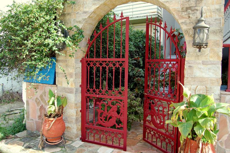 Alkyoni Apartments & Studios - Image 4