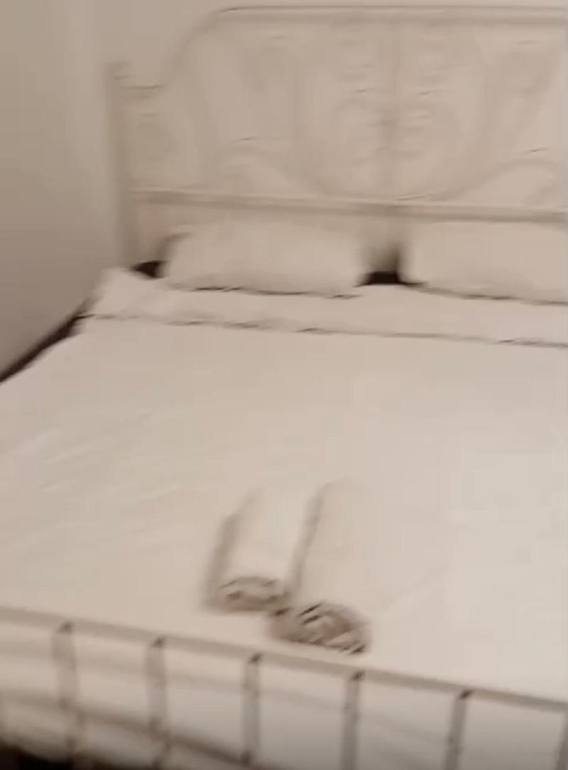 Harry Hotel