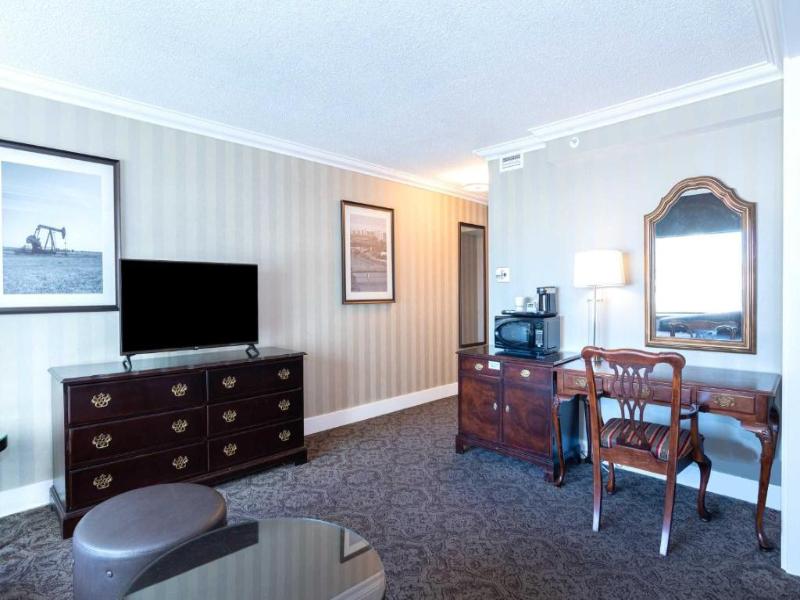 Sandman Signature Edmonton Downtown Hotel image