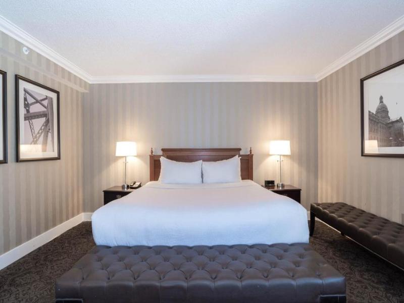 Sandman Signature Edmonton Downtown Hotel image