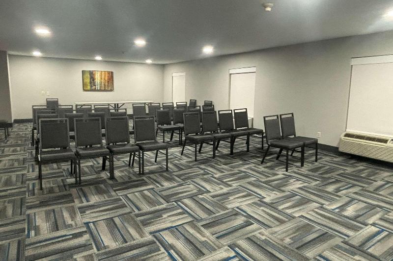 Quality Inn & Suites at Airport Blvd I-65 image