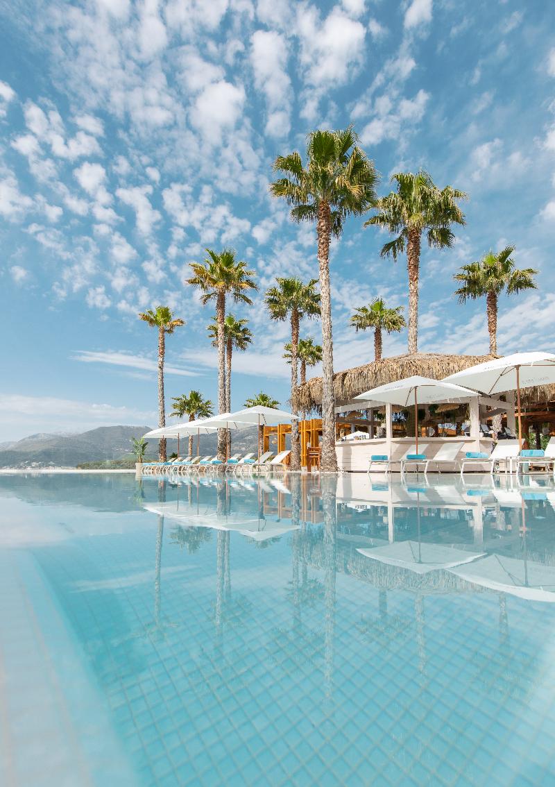 Monte Palm Beach