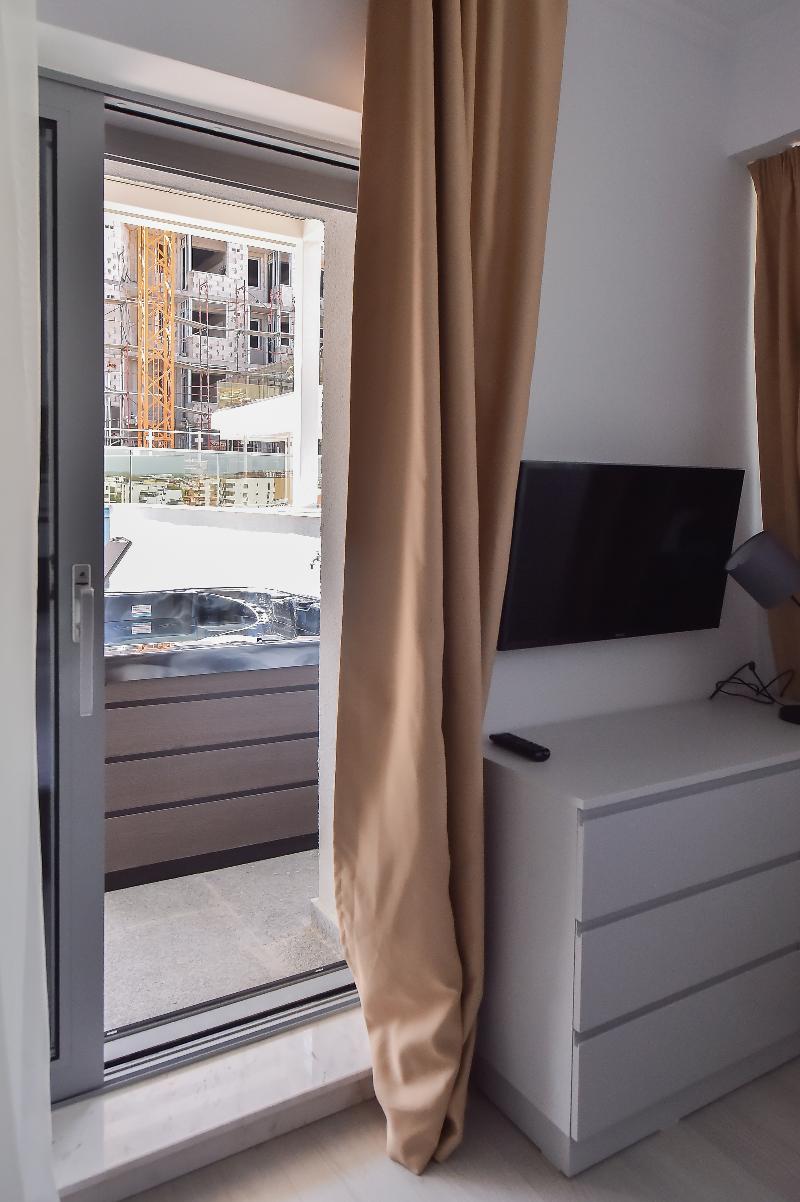 Wave 3 Promenada Apartments image
