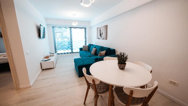 Wave 3 Promenada Apartments image