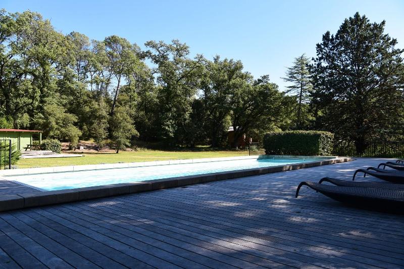 Chateau Mentone image