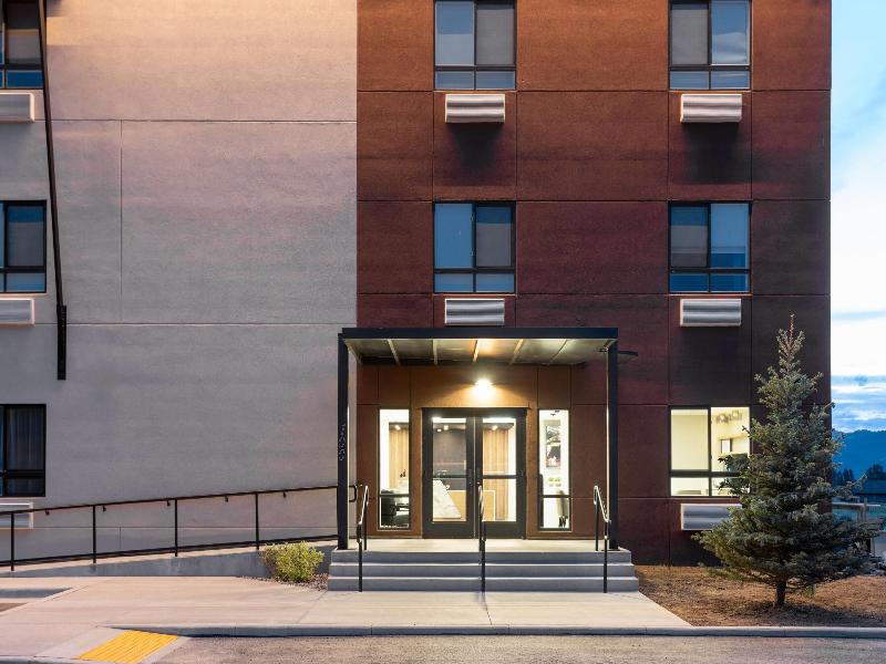 Hawthorn Extended Stay By Wyndham Alpine image