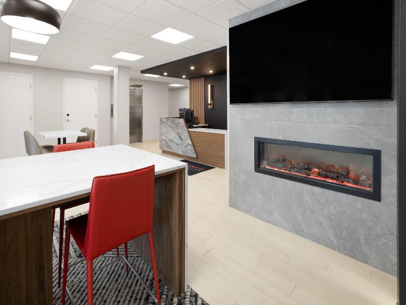 Hawthorn Extended Stay By Wyndham Alpine image
