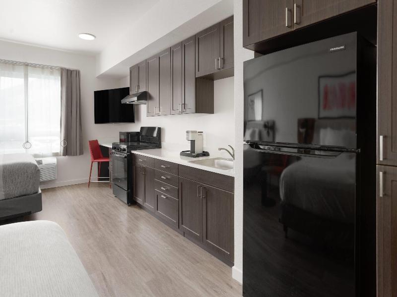 Hawthorn Extended Stay By Wyndham Alpine image