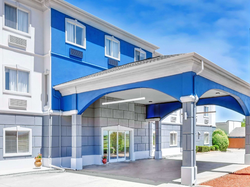 Days Inn By Wyndham Sulphur Springs