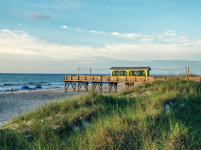 Golden Sands Carolina Beach Oceanfront, Tapestry photo 5