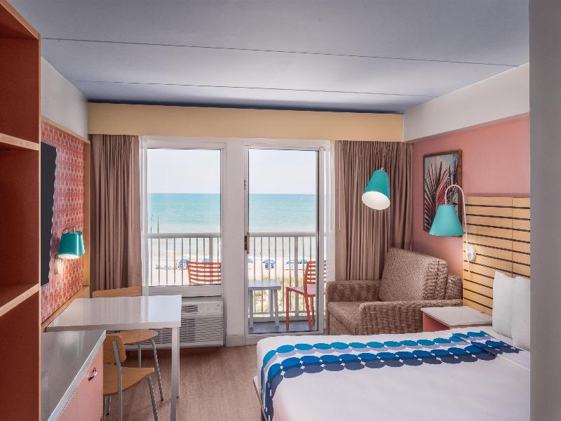 Golden Sands Carolina Beach Oceanfront, Tapestry image
