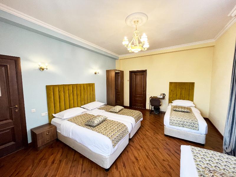 Phazisi Hotel image