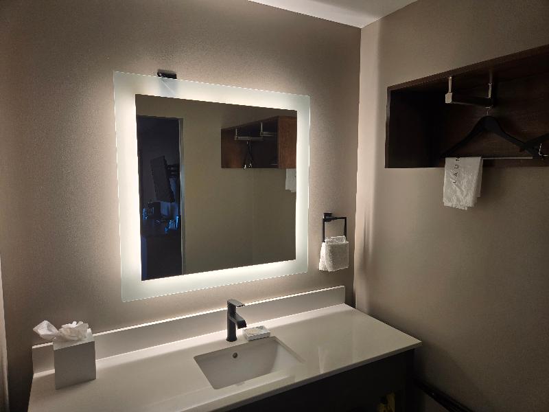 Dutch Wonderland Inn image
