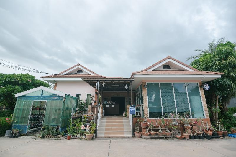Reaun Chomdao Resort image