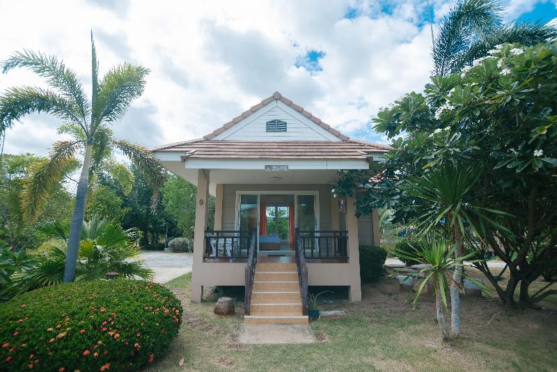 Reaun Chomdao Resort image