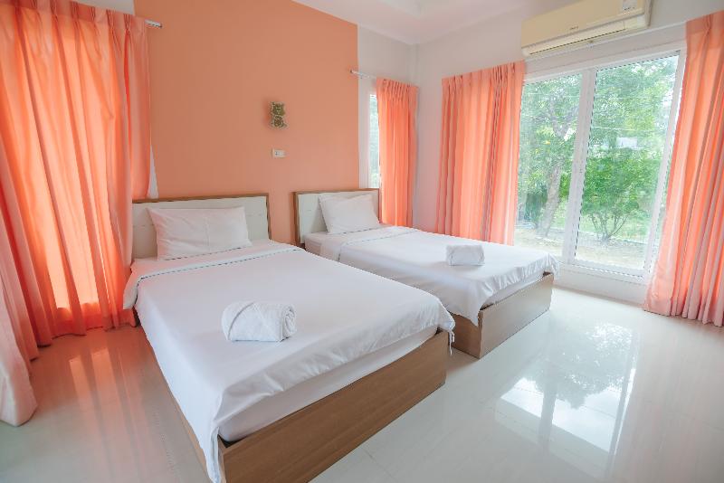 Reaun Chomdao Resort image