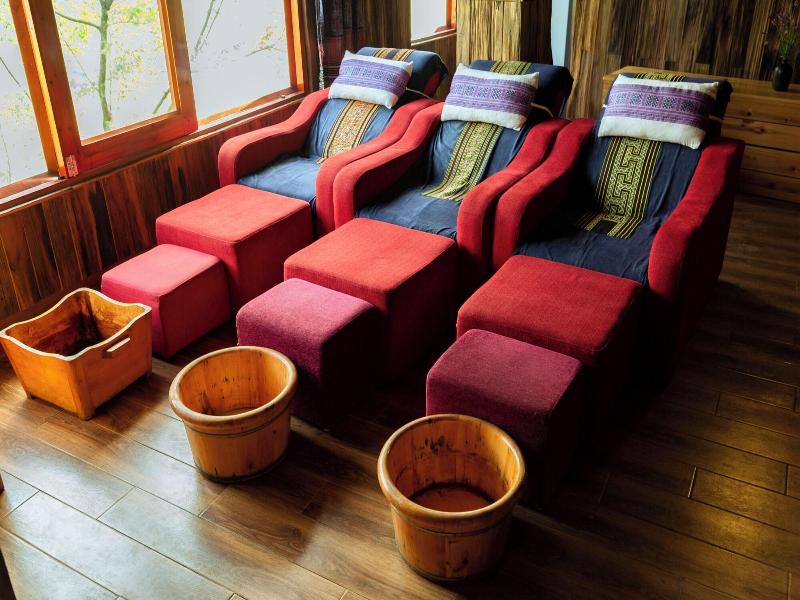 Muong Hoa River View Homestay