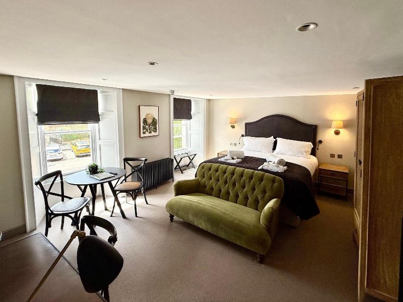Bailiffgate Hotel image