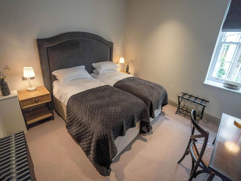 Bailiffgate Hotel image