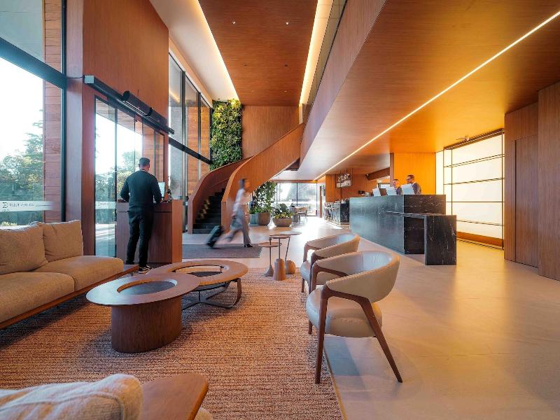 Golden Tulip Canela Oficial image