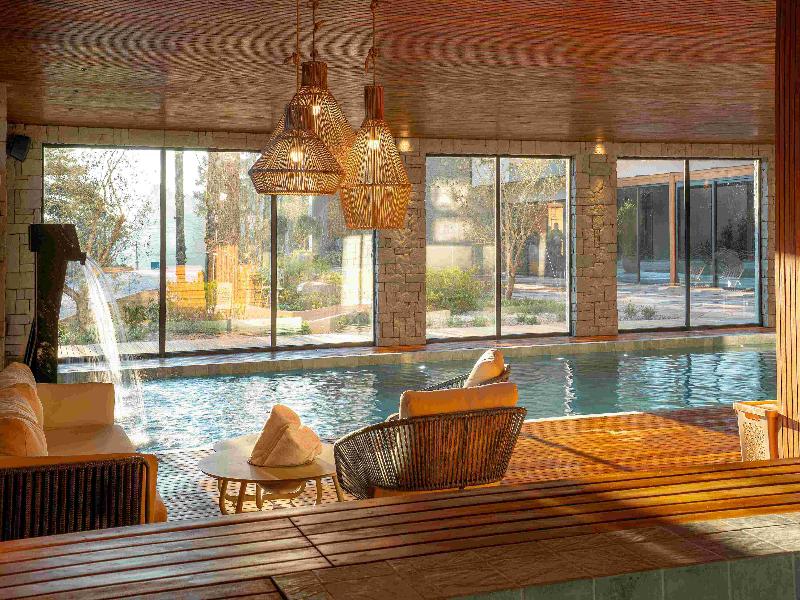 Golden Tulip Canela Oficial image