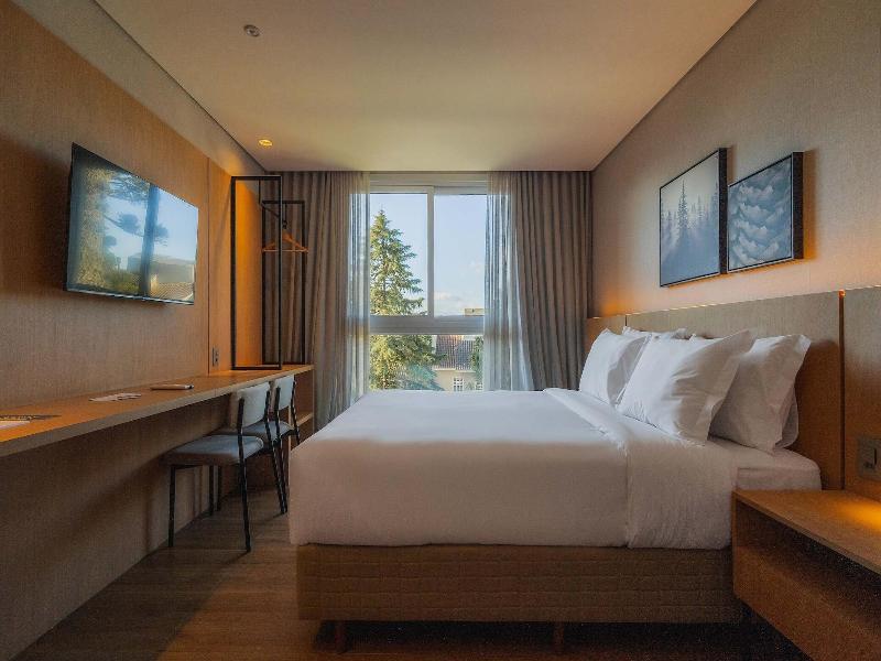Golden Tulip Canela Oficial image