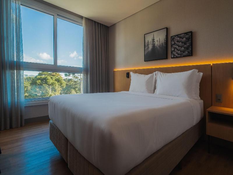 Golden Tulip Canela Oficial image