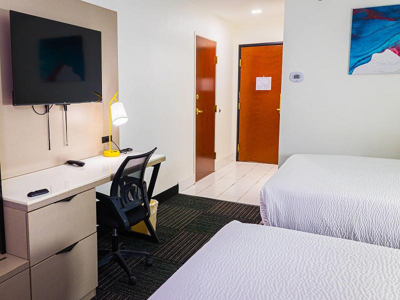 Baymont by Wyndham Port Wentworth image