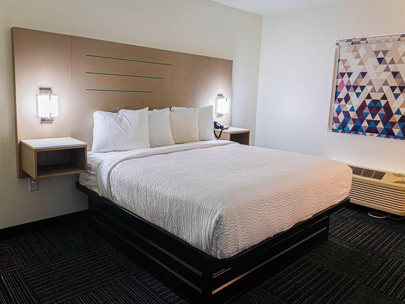 Baymont by Wyndham Port Wentworth image