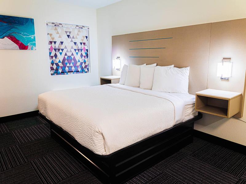 Baymont by Wyndham Port Wentworth image